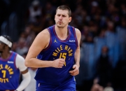 独行侠爆发新星，险胜刷新纪录，掘金球队迎来希望！